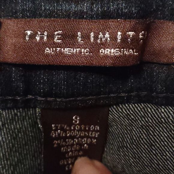 The Limited Women's size 8 dark wash mid rise jeans‎ straight leg cotton blend - Picture 4 of 7